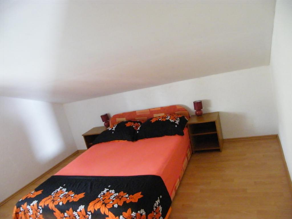 Apartment Aida Trogir Exteriör bild